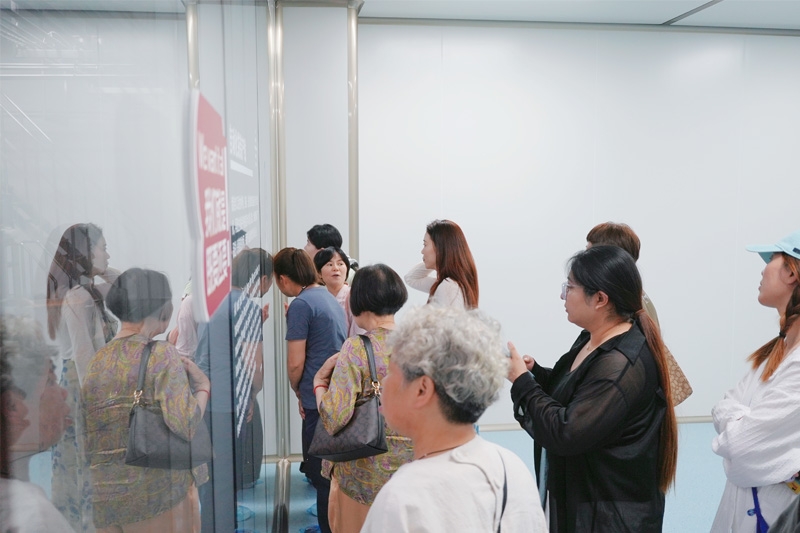 官网1.jpg